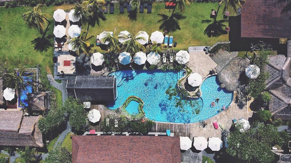 Kerobokan Balisani Suites Hotel מראה חיצוני תמונה